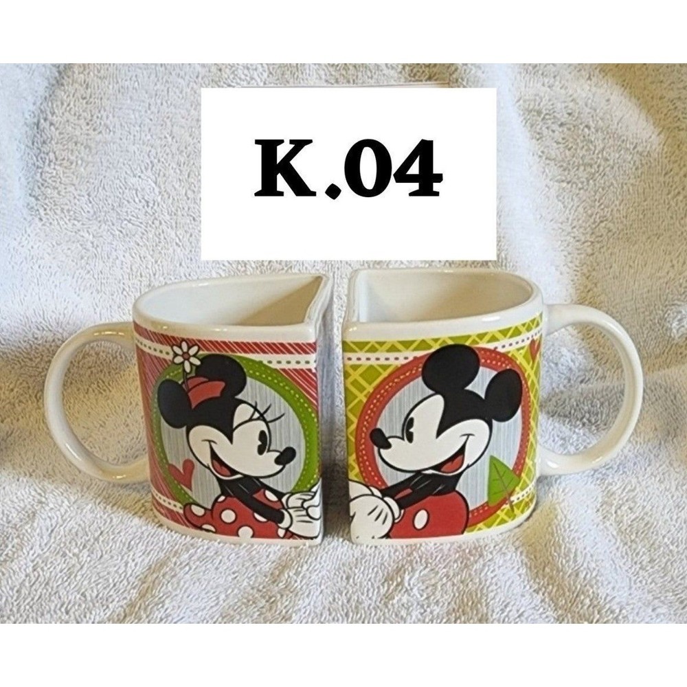 K.004- 2011 Disney Mickey and Minnie Mouse mug set